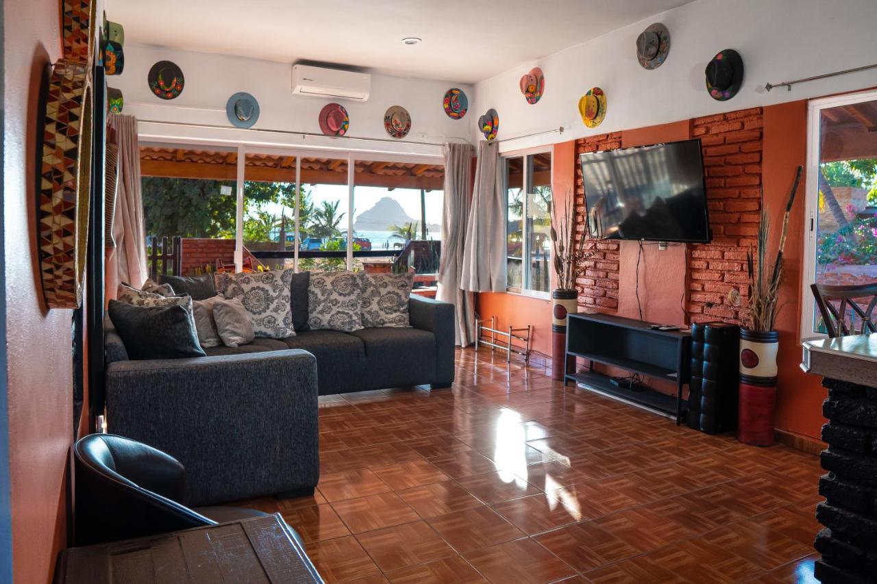 Casa Belen - Beautiful Beach View Home On Stone Island Isla La Piedra Luaran gambar